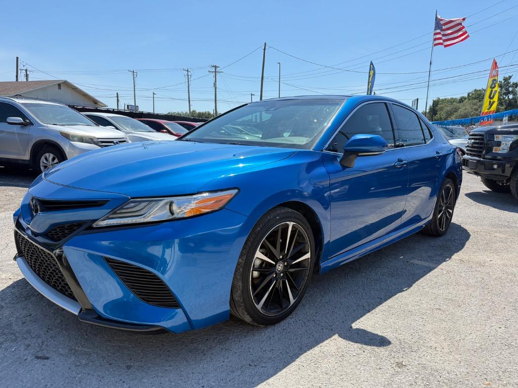 2020 Toyota Camry XSE's photo