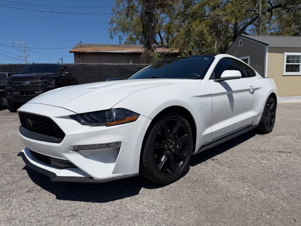 2020 Ford Mustang EcoBoost
