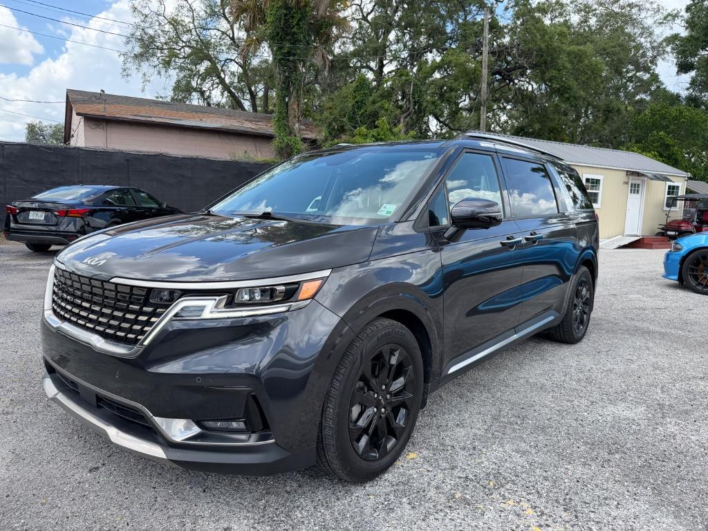 2023 Kia Sedona SX Prestige's photo